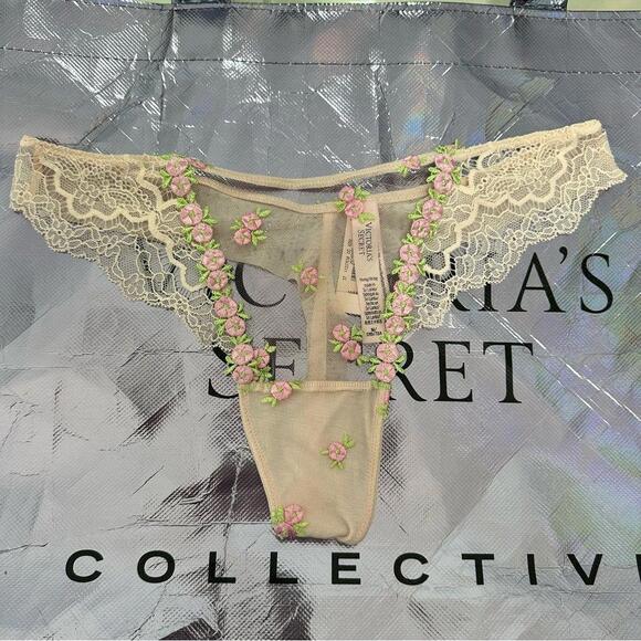 Victoria secret Rosebud Embroidery Thong - Picture 5 of 7